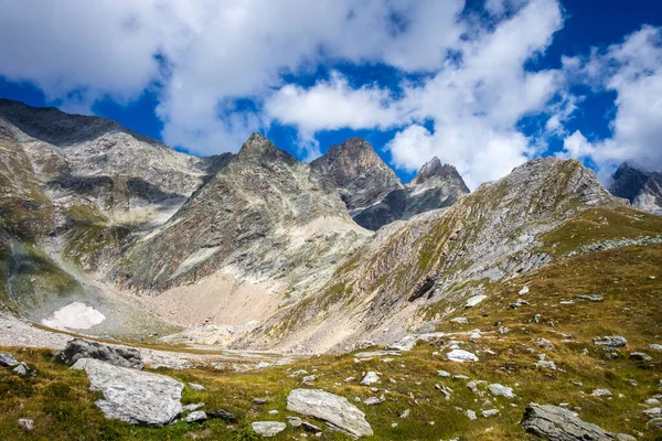 普拉斯洛南拉瓦诺瓦的山区风景 法国阿尔卑斯山 — 图库照片