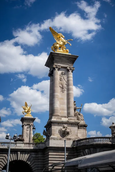 Pont Alexandre Iii Parigi Francia Cielo Blu Sfondo — Foto Stock
