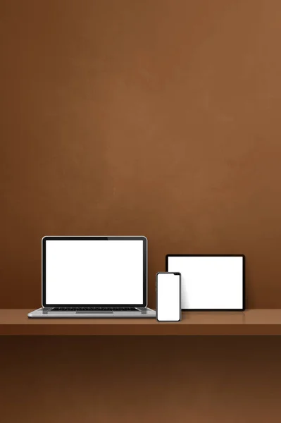 笔记本电脑 手机和数字平板电脑放在棕色的壁架上 垂直背景 3D说明 — 图库照片