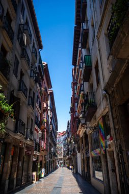 Bilbao - İspanya - 19 Temmuz 2022: Casco Viejo eski kasabası