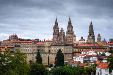 Santiago de Compostela 'daki Alameda Park ve şehir manzarası, Galiçya, İspanya