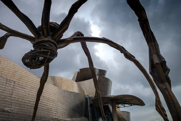 Bilbao Španělsko Července 2022 Mamanova Socha Louise Bourgeois Před Guggenheimovým — Stock fotografie