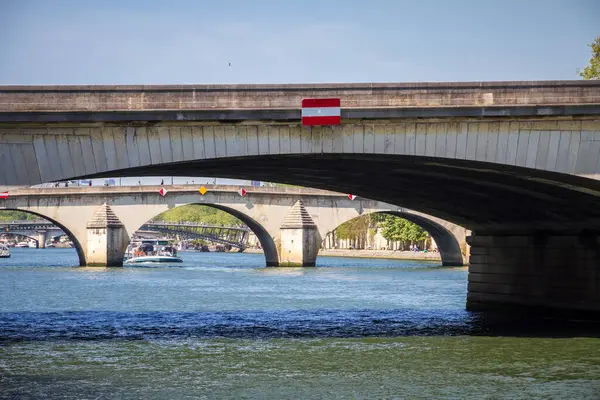 Carrousel Královské Mosty Řece Seině Paříž Francie — Stock fotografie