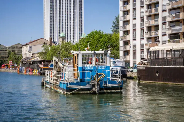 Paris França Junho 2023 Barco Dragagem Canal Ourcq — Fotografia de Stock