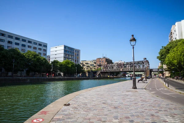 Paris Fransa Haziran 2023 Yazın Ourcq Kanal Manzarası — Stok fotoğraf
