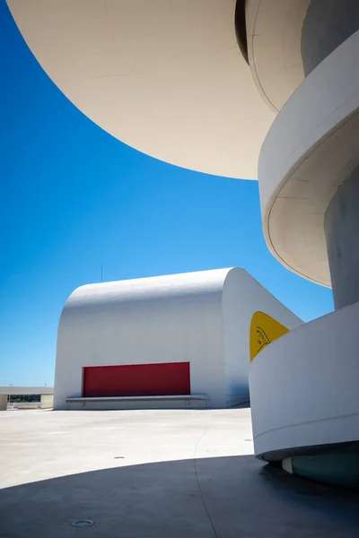 Aviles Spanien Juli 2022 Oscar Niemeyer Internationales Kulturzentrum Stockbild