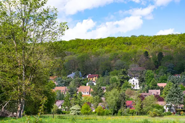 stock image view of the village of Chevreuse France