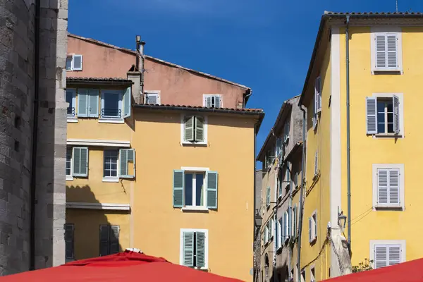 Hyeres les Palmiers şehir merkezi, Fransa