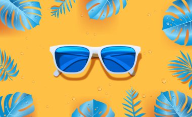 Sarı zemin üzerinde mavi mercekli güneş gözlükleri mavi tropikal yapraklar ve su damlacıklarıyla çevrili Vektör illüstrasyonu.