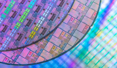 Elektronikte entegre devrelerin üretimi için kullanılan mikro çipli silikon gofretler