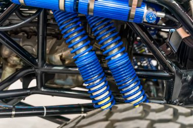 Şok Emici ve Araba Süspansiyon Sistemi Yayı