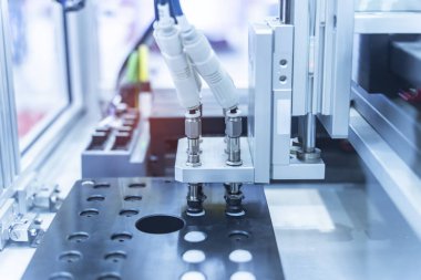 Endüstriyel makinede robotik pnömatik piston emici ünitesi, otomasyon sıkıştırılmış hava fabrikası üretimi