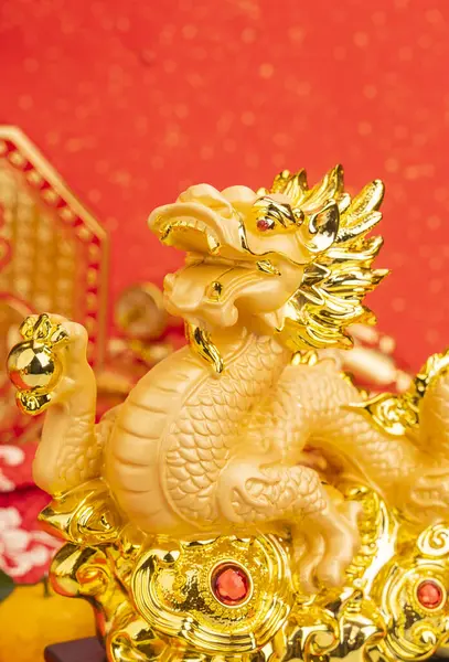 Tradition Chinese golden dragon statue,word on dragon mean good bless for year of the dragon
