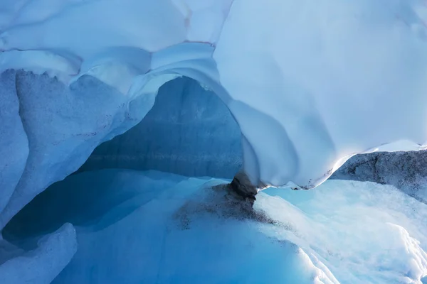 Cueva Hielo Altas Montañas Canadá — Foto de Stock