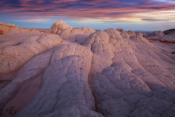 朱色の崖の国立記念碑 日の出の風景 珍しい山の風景です 美しい自然背景 — ストック写真