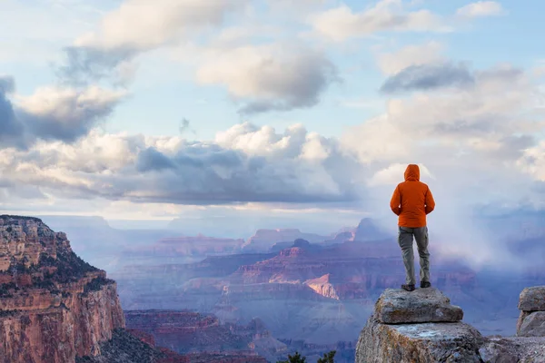 Utazó Hegyekben Grand Canyon Nemzeti Park Felett Arizona Usa Inspiráló — Stock Fotó