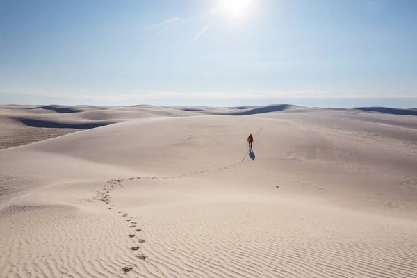 Caminhante White Sands Dunes Novo México Eua — Fotografia de Stock