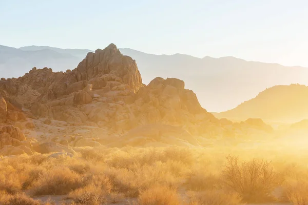 アラバマ州 カリフォルニア州 アメリカの丘で珍しい石の形成 — ストック写真