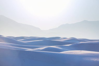 New Mexico, ABD 'deki White Sands Kumulları' ndaki alışılmadık doğal manzaralar.