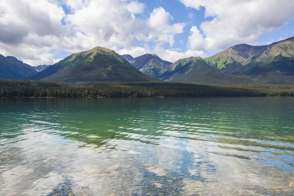 Serene Scene Mountain Lake Canada — Stock Photo, Image