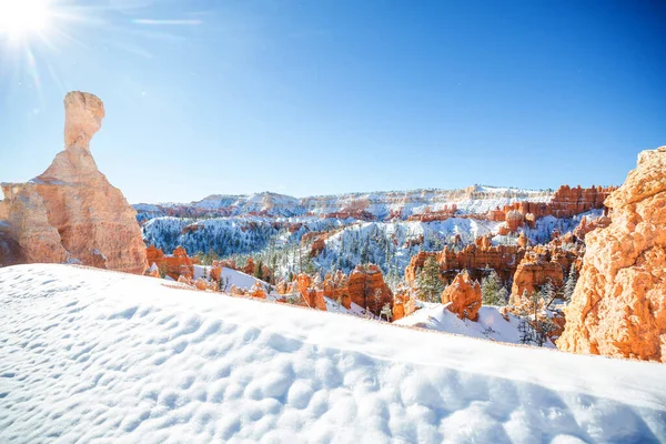 Pittoreska Färgglada Rosa Stenar Bryce Canyon National Park Vintersäsongen Utah — Stockfoto