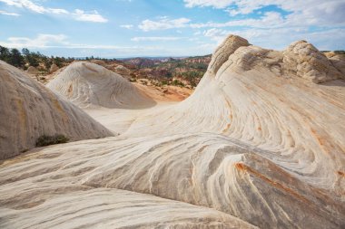 Utah, ABD 'de kumtaşı oluşumları. Güzel Alışılmadık manzaralar.