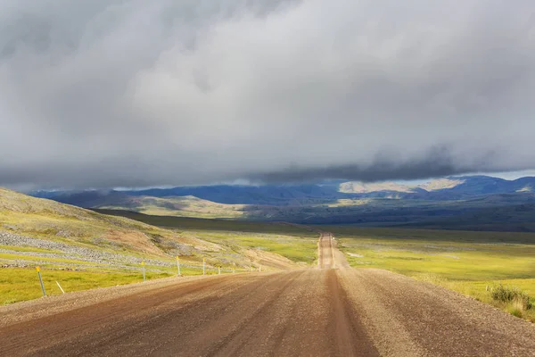 Endless Dempster Highway Arctic Circle Remote Gravel Road Leading Dawson — Stock Photo, Image