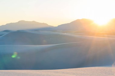 New Mexico, ABD 'deki White Sands Kumulları' ndaki alışılmadık doğal manzaralar.