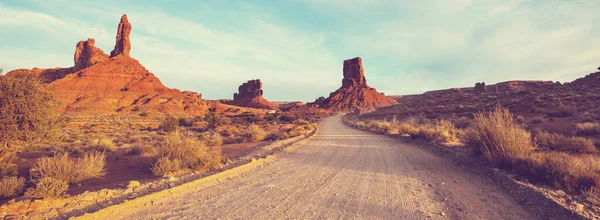 Gudarnas Dal Klippformation Med Monument Valley Vid Soluppgången — Stockfoto