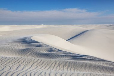 New Mexico, ABD 'deki White Sands Kumulları' ndaki alışılmadık doğal manzaralar.