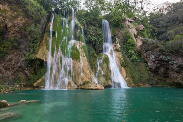 Piękny Wodospad Dżungli Meksyk — Zdjęcie stockowe