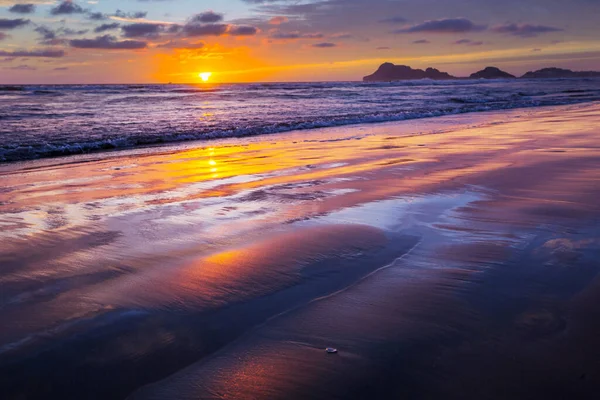 Ηλιοβασίλεμα Στη Θάλασσα Για Φυσικό Φόντο — Φωτογραφία Αρχείου