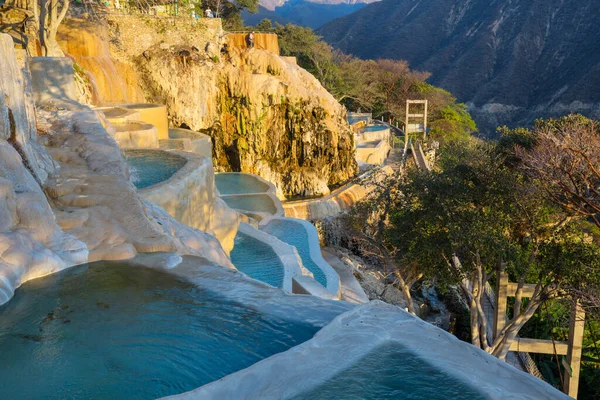 Необычные Термальные Бассейны Las Grutas Tolantongo Мексике — стоковое фото