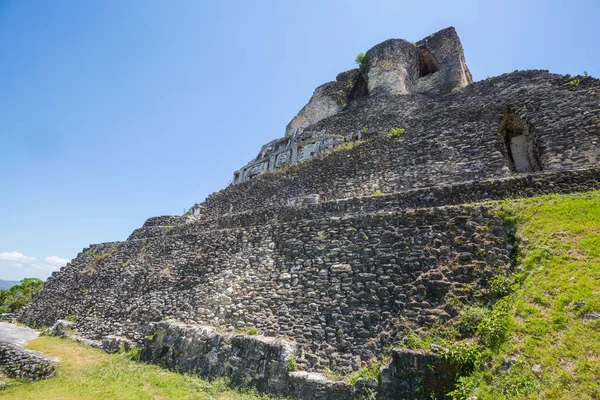 Ruiny Xunantunich Maya Belize — Zdjęcie stockowe