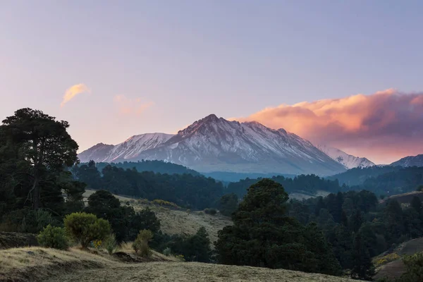 Gyönyörű Vulkánok Hegyek Mexikóban — Stock Fotó