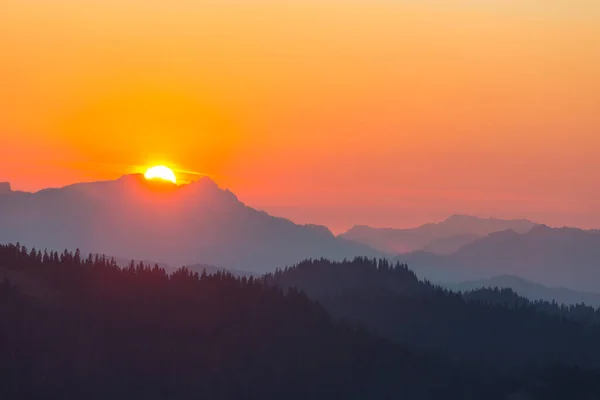 Mountain Silhouette Sunrise Spring Season — Stock Photo, Image