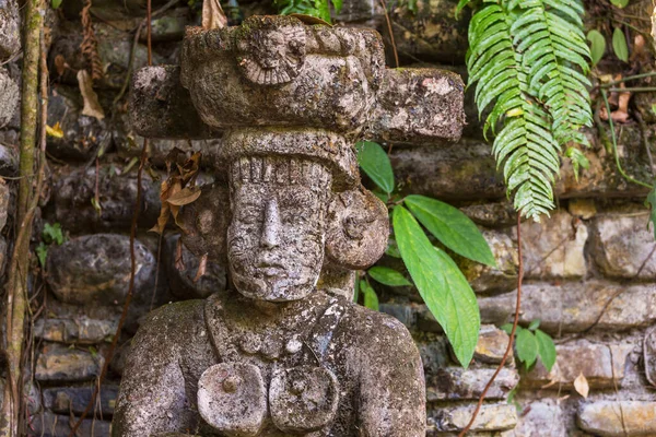 Maya Statue Honduras — Stock Photo, Image