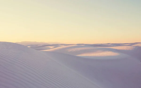 ニューメキシコ州 アメリカのホワイトサンズ砂丘で珍しい自然景観 — ストック写真
