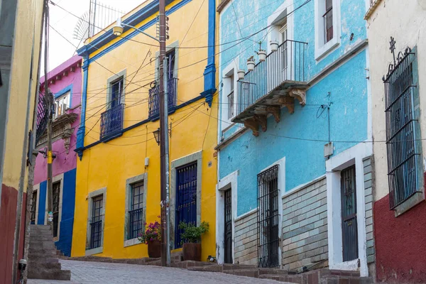 Färgglada Kolonialstil Hus Mexikansk Stad Guanajuato — Stockfoto