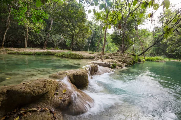 Tropická Řeka Zelené Džungli — Stock fotografie
