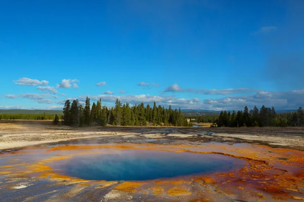 Inspirerande Naturlig Bakgrund Pooler Och Gejsrar Fält Yellowstone National Park — Stockfoto