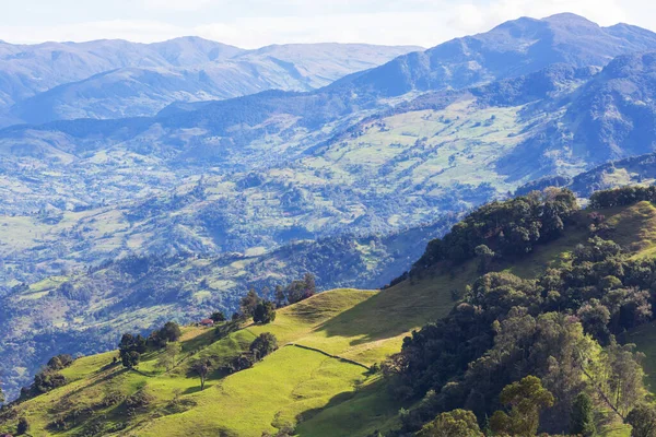 Αγροτικά Τοπία Στο Πράσινο Βουνά Colombian — Φωτογραφία Αρχείου