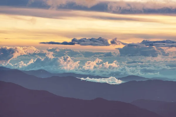 Montañas Cordillera Verde Brumosa Colombia América Del Sur — Foto de Stock