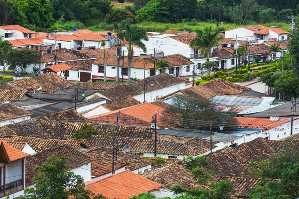 Güney Amerika Kolombiya Daki Geleneksel Sömürge Kasabasının Sokak Manzarası — Stok fotoğraf
