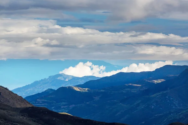 Mlhavě Zelené Hory Cordillera Kolumbii Jižní Amerika — Stock fotografie