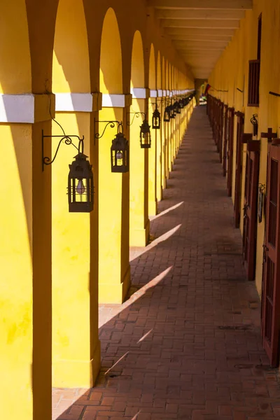 Galería Amarilla Ciudad Vieja Cartagena Colombia América Del Sur — Foto de Stock