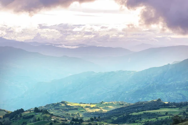 Paesaggi Rurali Nelle Verdi Montagne Colombiane — Foto Stock