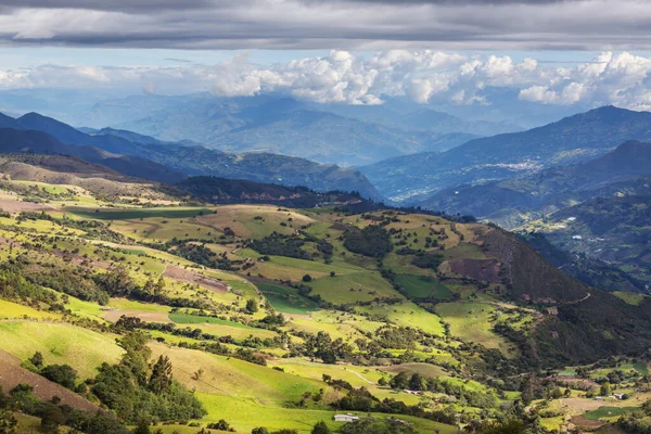 Paysages Ruraux Dans Les Montagnes Verdoyantes Colombiennes — Photo