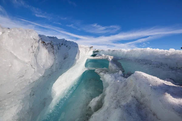 高山上的巨大冰川 — 图库照片