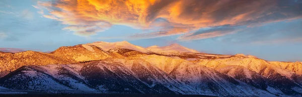 Naturskön Utsikt Över Sierra Nevadabergen Senhösten Landskap Kalifornien Usa — Stockfoto